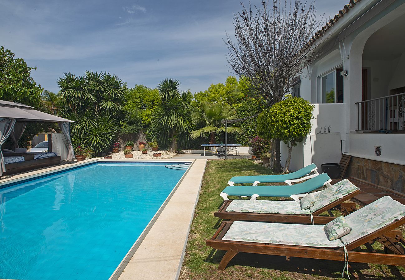 Villa in San Pedro de Alcántara - Villa Beachside - 4 bedroom villa near San Pedro Beach