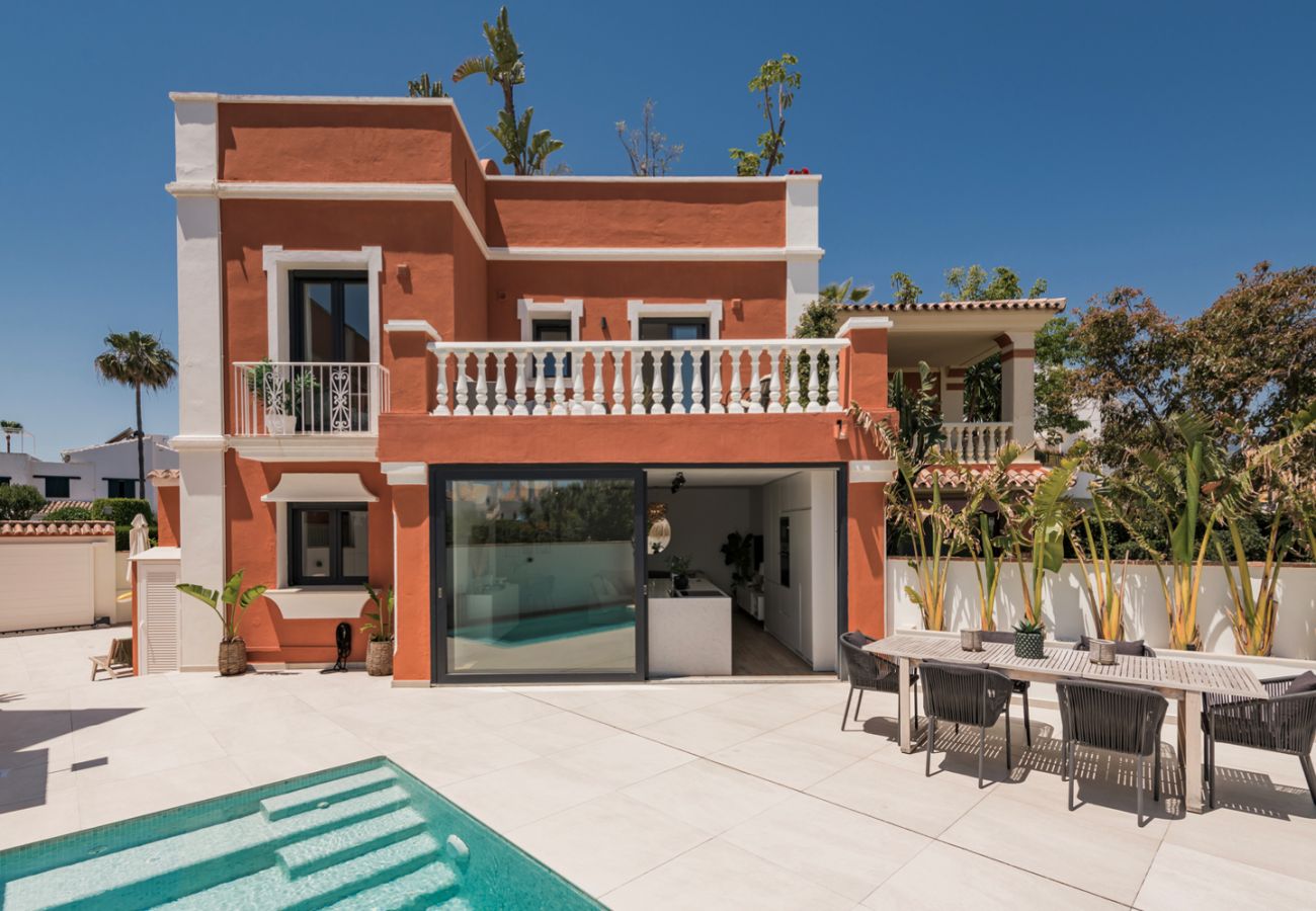 Townhouse in San Pedro de Alcántara - Villa Rubens - A beautiful modern Townhouse in the heart of San Pedro Beach