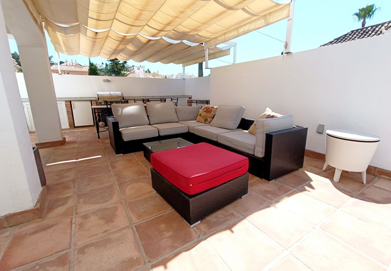 Villa in Nueva andalucia - Villa Sandstone - newly refurbished private villa in the heart of Nueva Andalucia