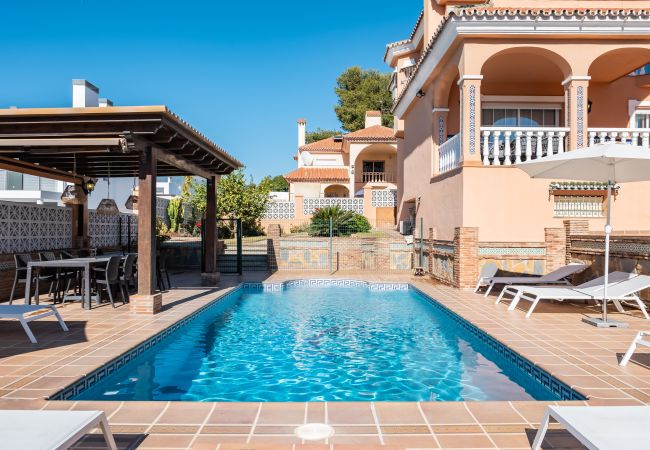 Villa in San Pedro de Alcántara - Villa Treetops - family villa with heated pool in San Pedro de Alcantara / Marbella