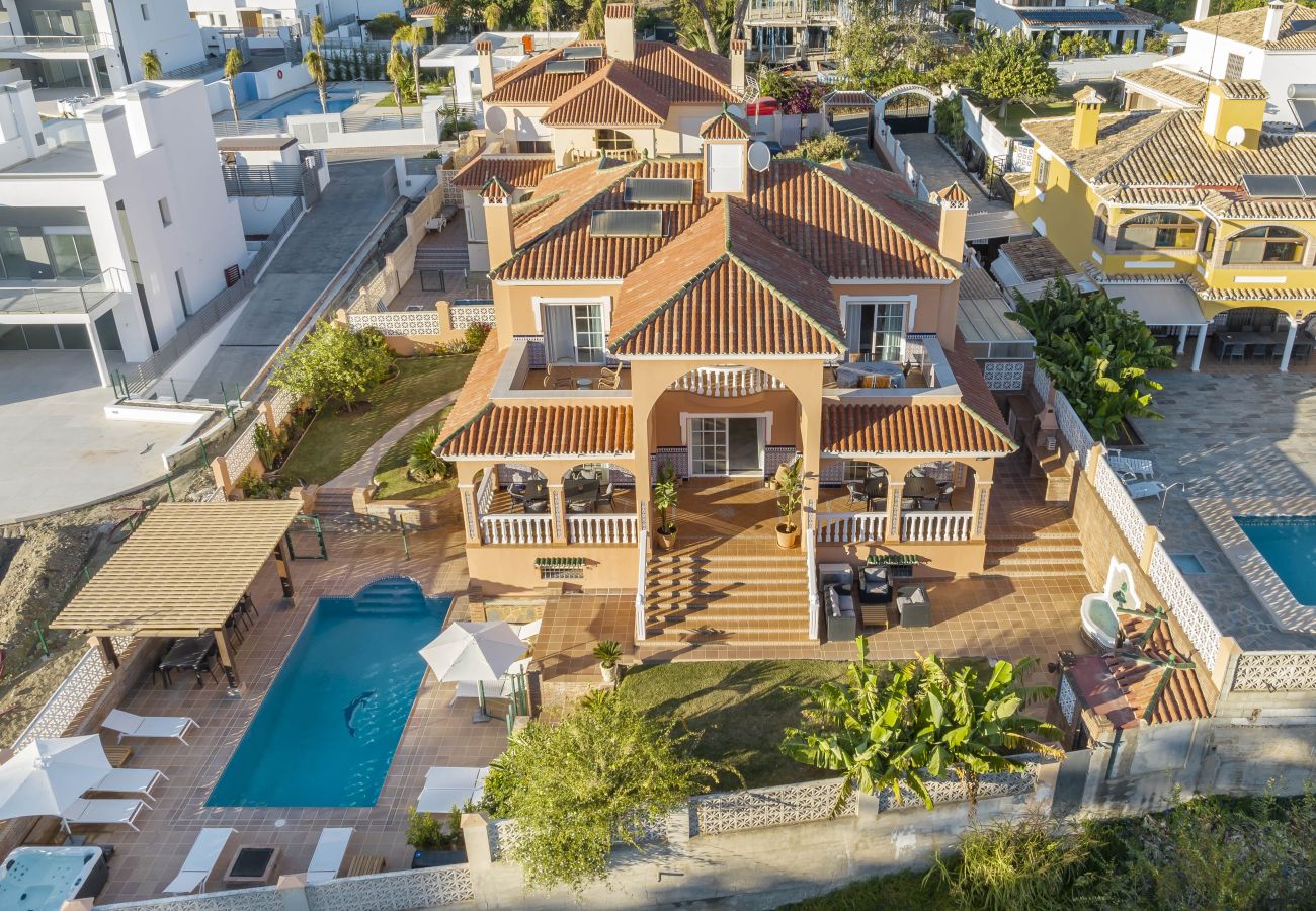 Villa in San Pedro de Alcántara - Villa Treetops - family villa with heated pool in San Pedro de Alcantara / Marbella