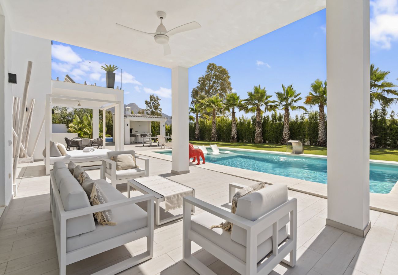 Villa in Benahavís - Villa Nikki - a stunning new family villa in La Quinta - Marbella