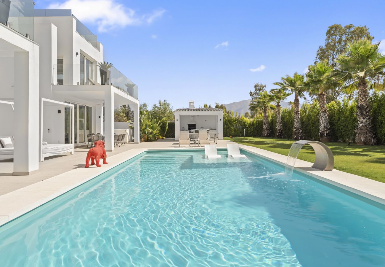 Villa in Benahavís - Villa Nikki - a stunning new family villa in La Quinta - Marbella